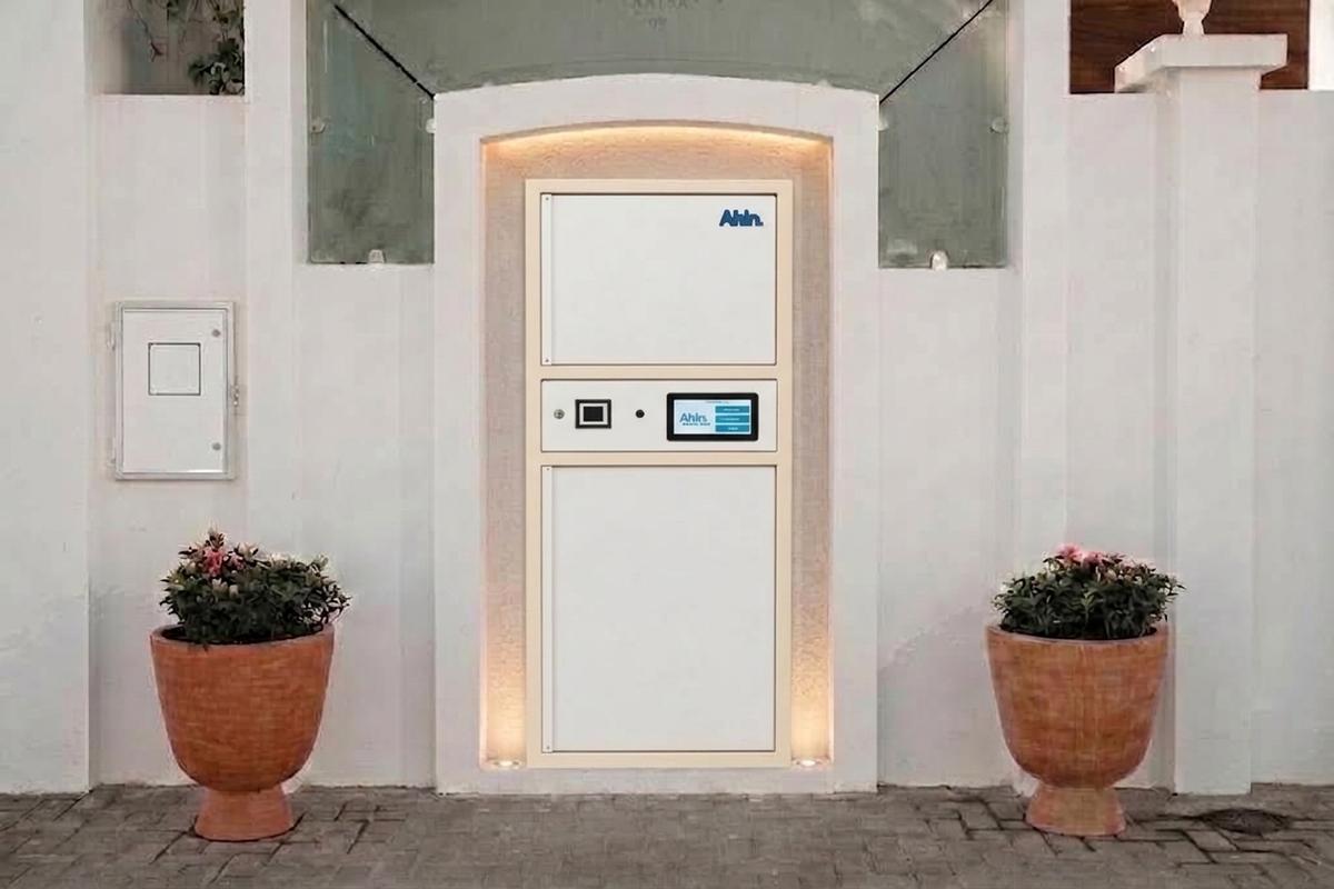 Smart Delivery Box